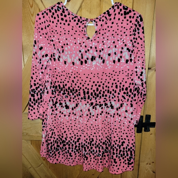 Dana Buchanan pink & black top Sz M - Picture 5 of 5